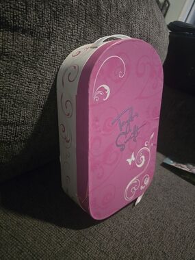 Taylor Swift | Jakks Pacific Wardrobe Closet Doll Case